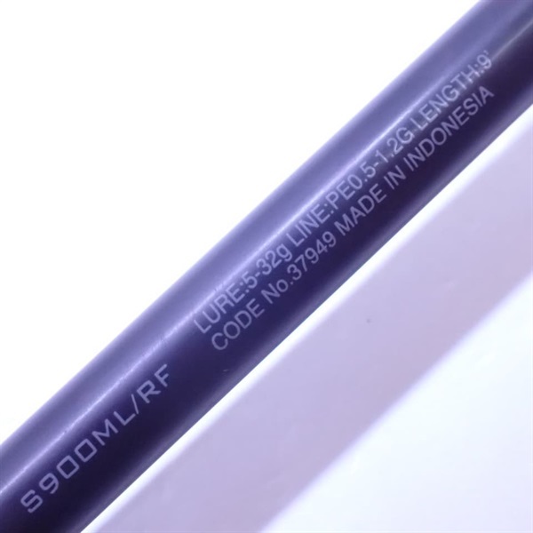 １７エクスセンスインフィニティＳ９００ＭＬ／ＲＦ